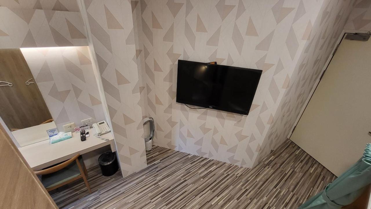 寓旅宿 Apato Cityhome Kaohsiung Extérieur photo