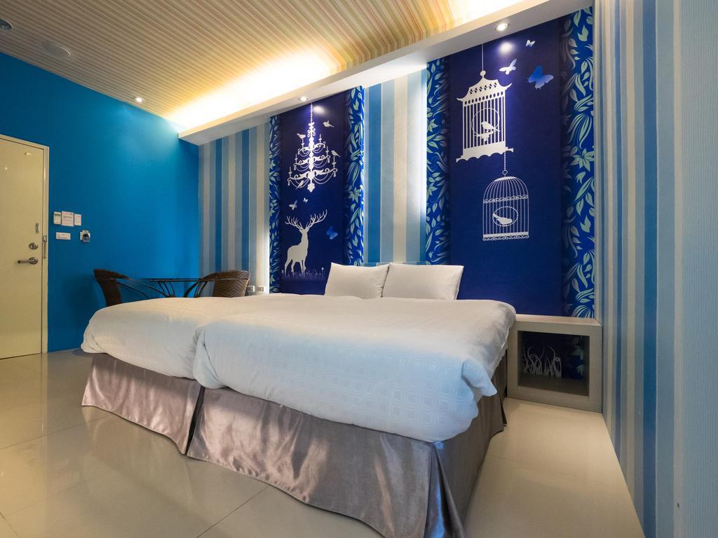 寓旅宿 Apato Cityhome Kaohsiung Extérieur photo