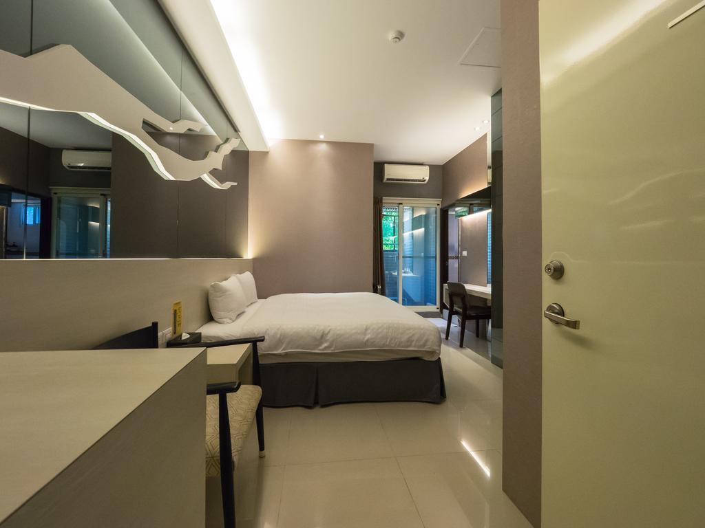 寓旅宿 Apato Cityhome Kaohsiung Extérieur photo