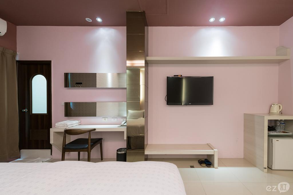 寓旅宿 Apato Cityhome Kaohsiung Extérieur photo
