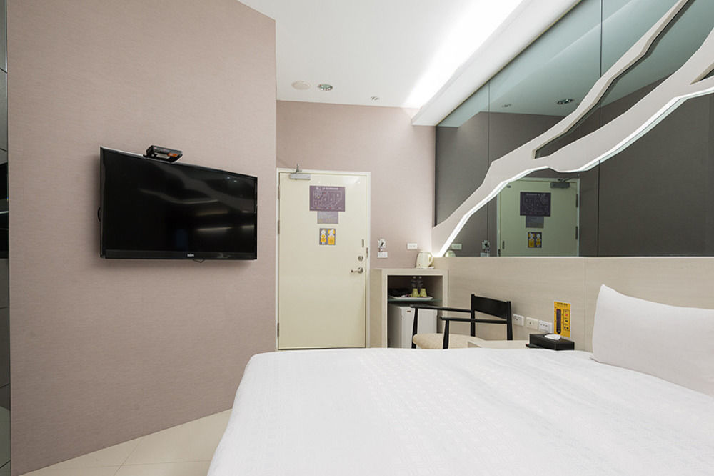 寓旅宿 Apato Cityhome Kaohsiung Extérieur photo